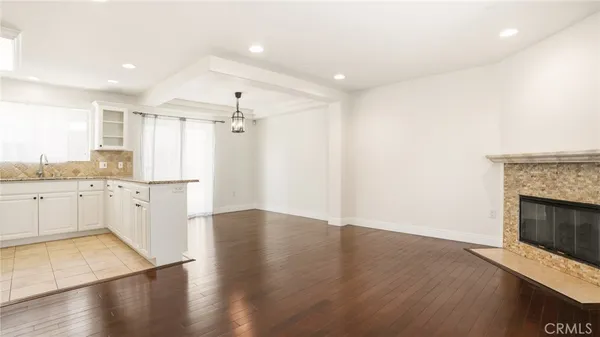 $829,000 | 10752 Hortense Street, Unit 3, North Hollywood, CA 91602