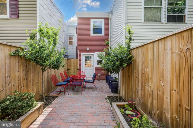 $250,000 | 28 Pleasant Street, Annapolis, MD 21401