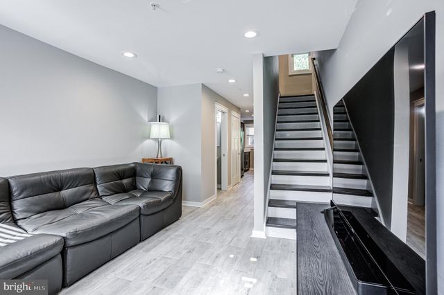 $250,000 | 28 Pleasant Street, Annapolis, MD 21401