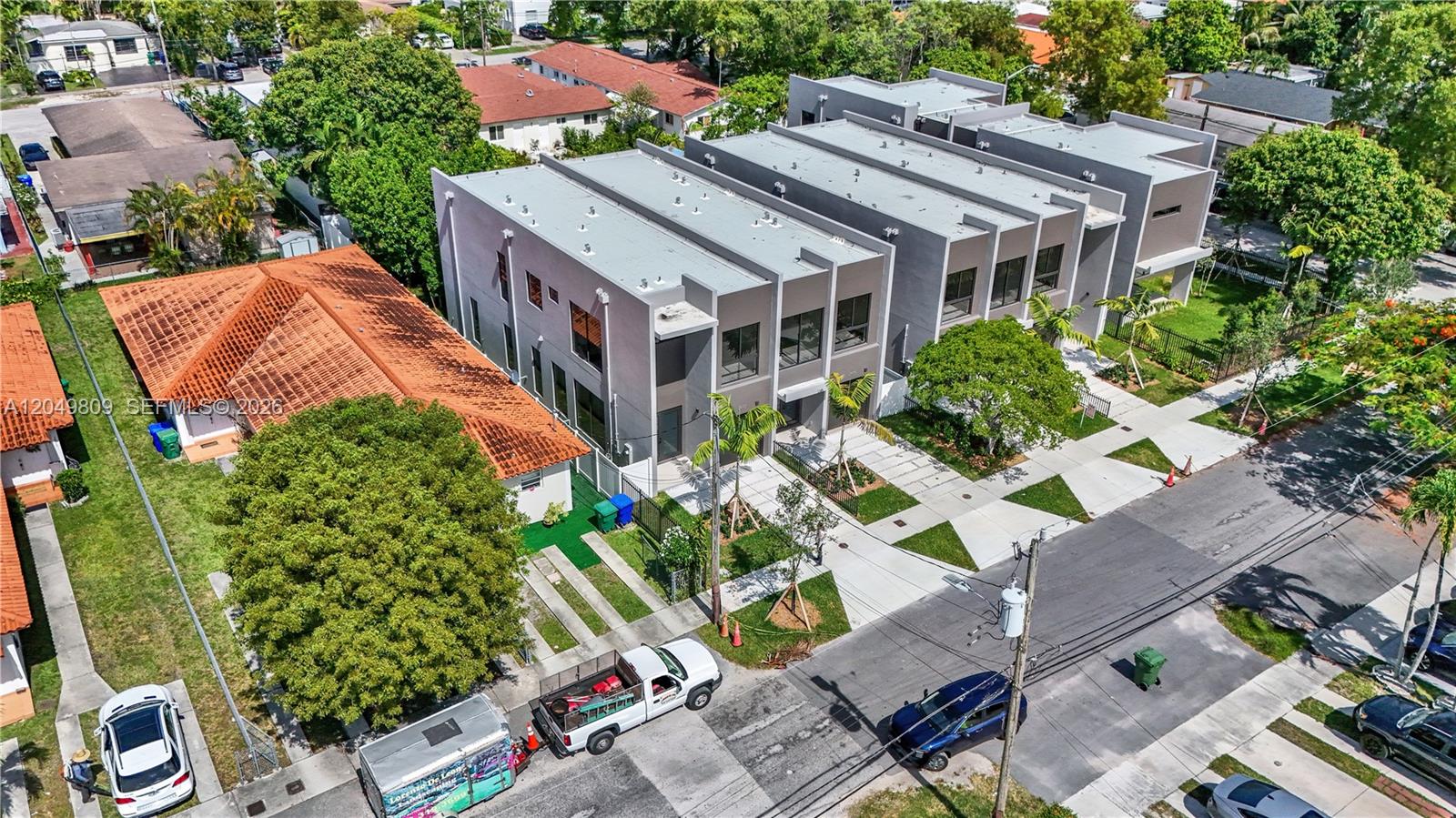 2889 Southwest 35th Avenue, Unit 2887 Miami, FL 33133 - Photo 58 of 62
