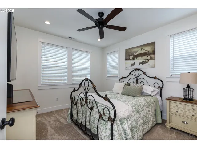 $499,900 | 303 East 8th Street, Rainier, OR 97048