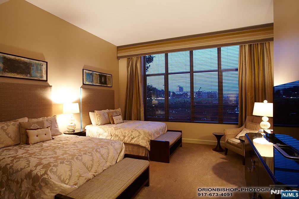 8100 River Road, Unit 908 North Bergen, NJ 07047 - Photo 26 of 36 Gallery Image 26