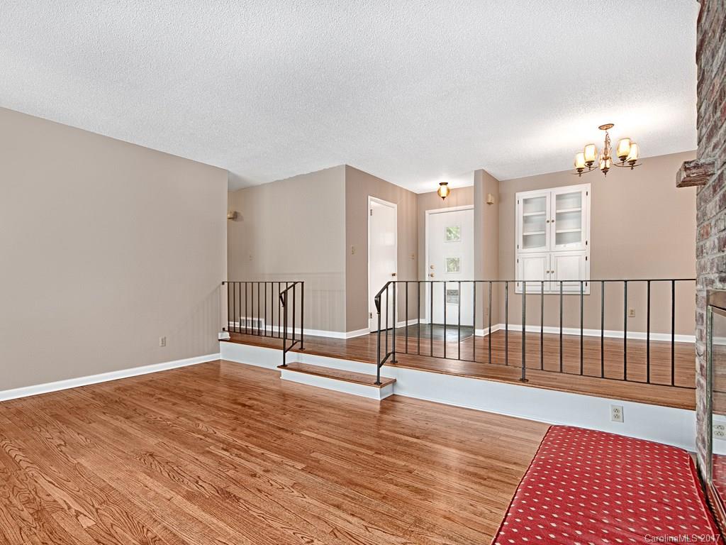 105 Wild Cherry Road Asheville, NC 28804 - Photo 7 of 20