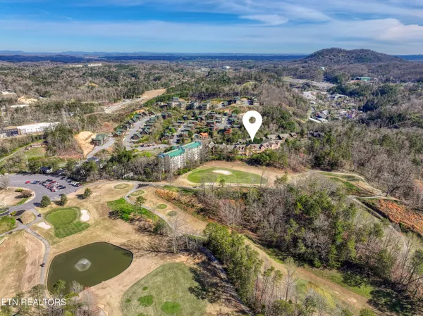 $478,000 | 830 Golf View Boulevard, Unit 3206, Pigeon Forge, TN 37863