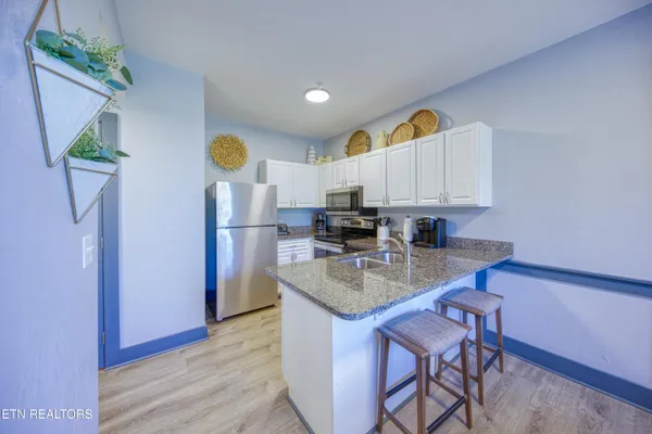 $478,000 | 830 Golf View Boulevard, Unit 3206, Pigeon Forge, TN 37863