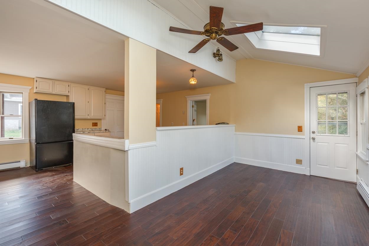 24 Lenox Road Derry, NH 03038 - Photo 12 of 40