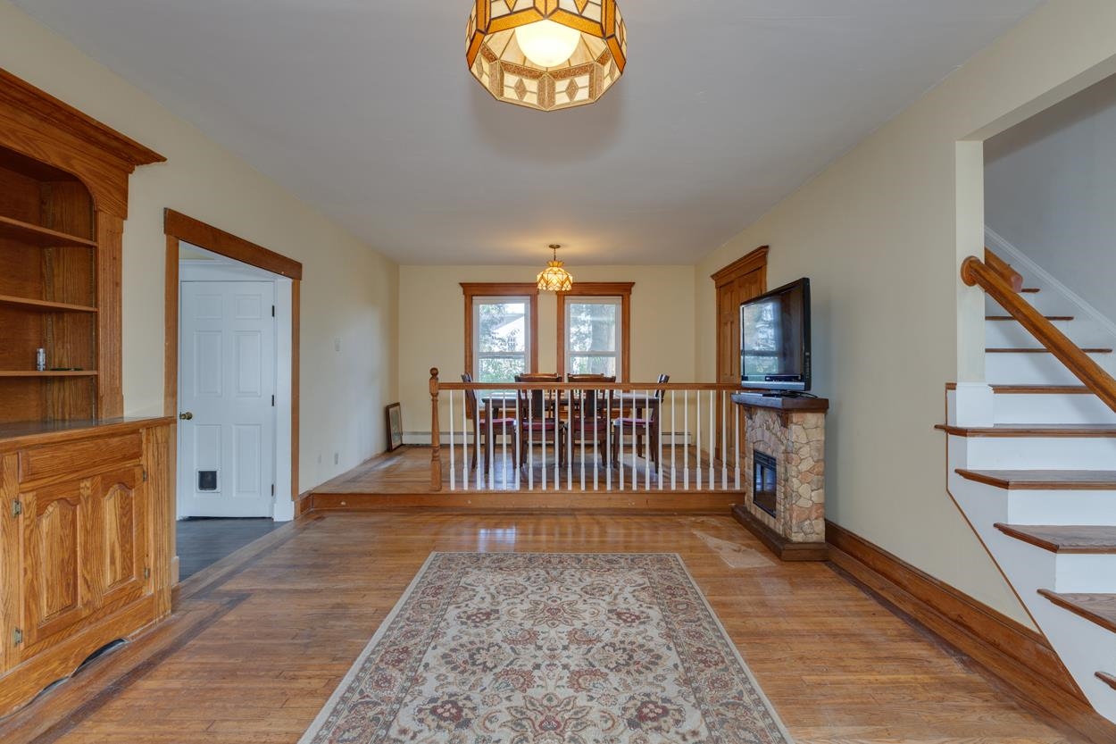 24 Lenox Road Derry, NH 03038 - Photo 21 of 40