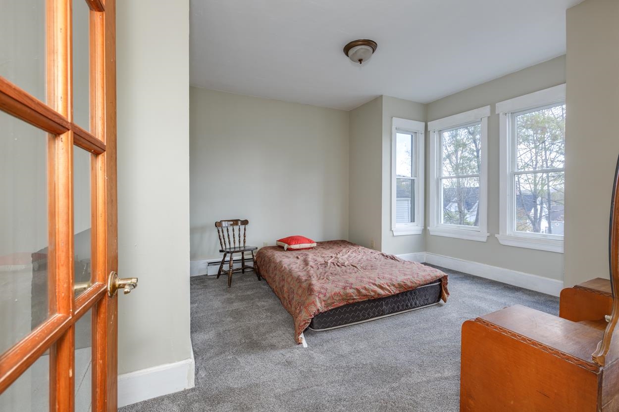 24 Lenox Road Derry, NH 03038 - Photo 25 of 40