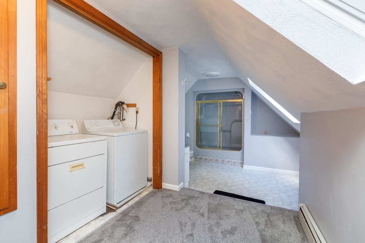 24 Lenox Road Derry, NH 03038 - Photo 31 of 40