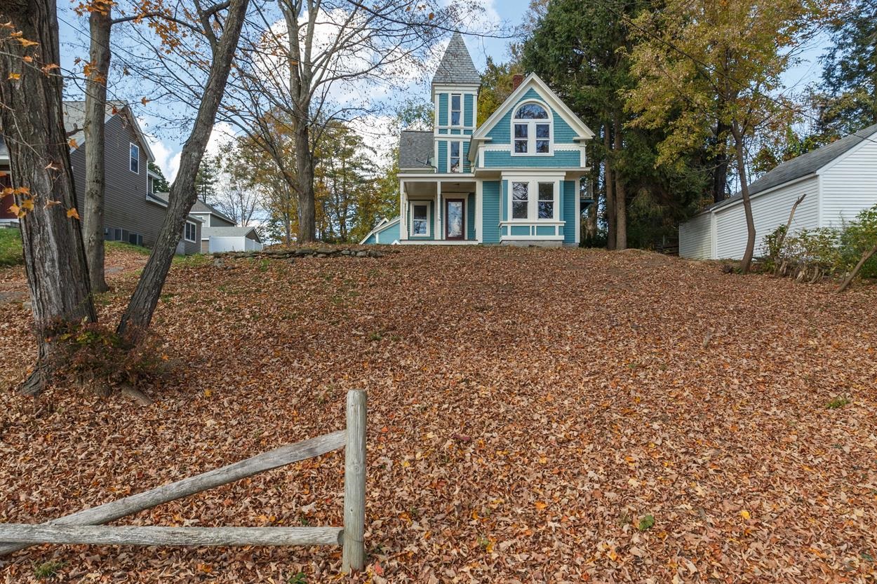 24 Lenox Road Derry, NH 03038 - Photo 34 of 40