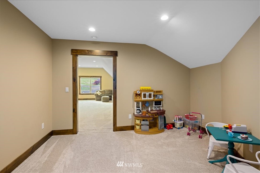 231 Edgemont Loop Road Ellensburg, WA 98926 - Photo 33 of 40 Gallery Image 33