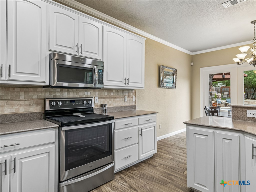 184 Stockman Circle Spring Branch, TX 78070 - Photo 18 of 47