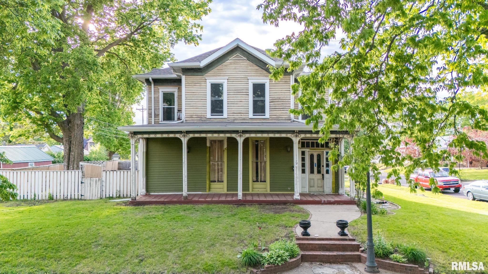 715 North 4th Street Pekin, IL 61554 - Photo 7 of 13