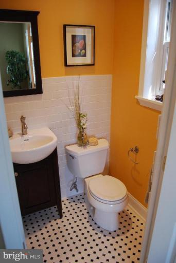1365 Rittenhouse Street Northwest Washington, DC 20011 - Photo 16 of 25 Master Bath.