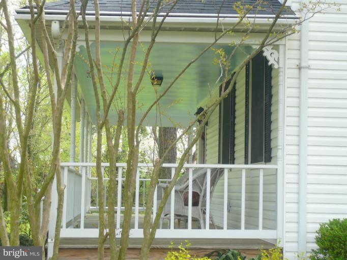 3490 Old Jones Road Dunkirk, MD 20754 - Photo 21 of 23 side forch