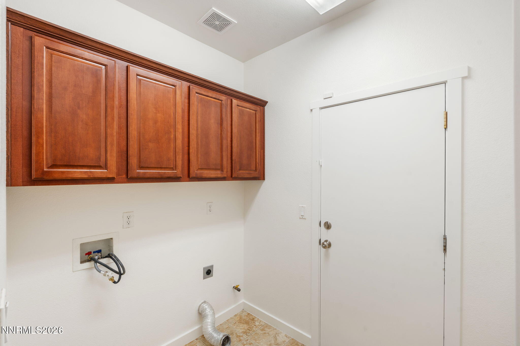 7593 Gold Drive Reno, NV 89506 - Photo 30 of 40 34-web-or-mls-DSC05596