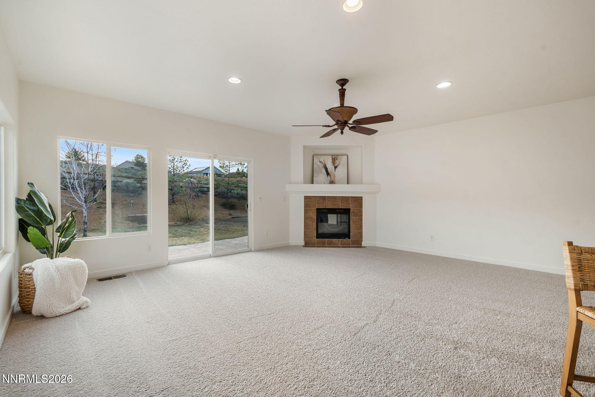 7593 Gold Drive Reno, NV 89506 - Photo 8 of 40 11-web-or-mls-DSC05616