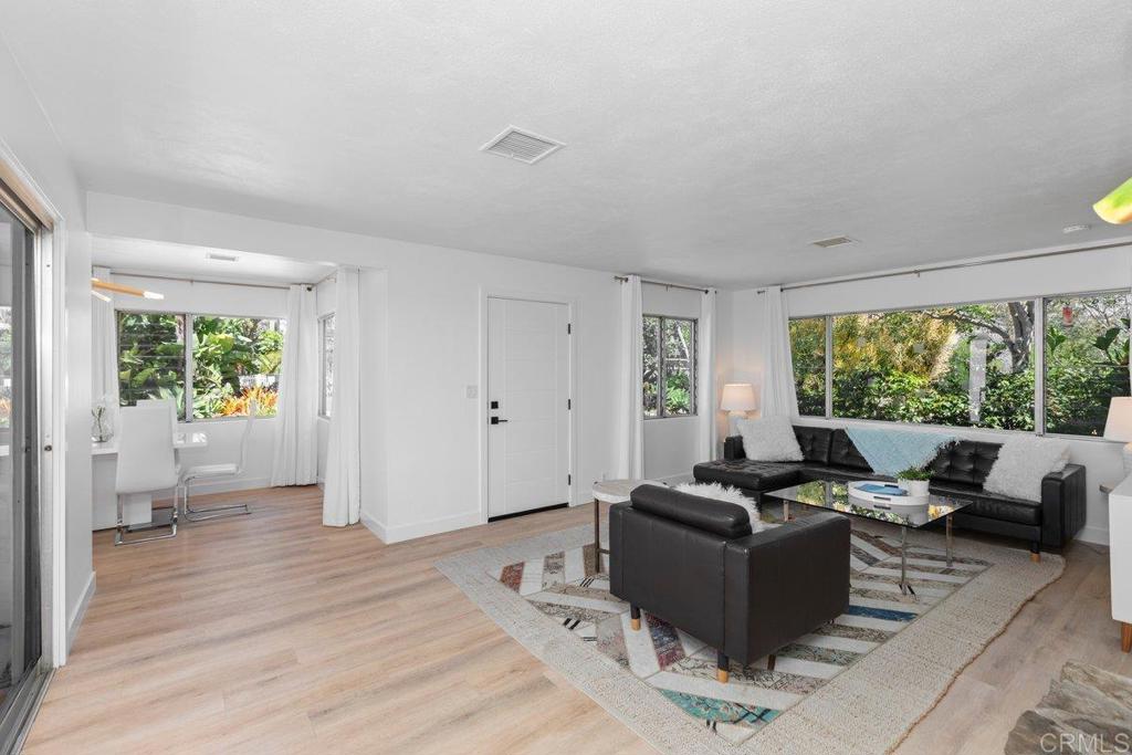1645 Noma Lane Encinitas, CA 92024 - Photo 10 of 50