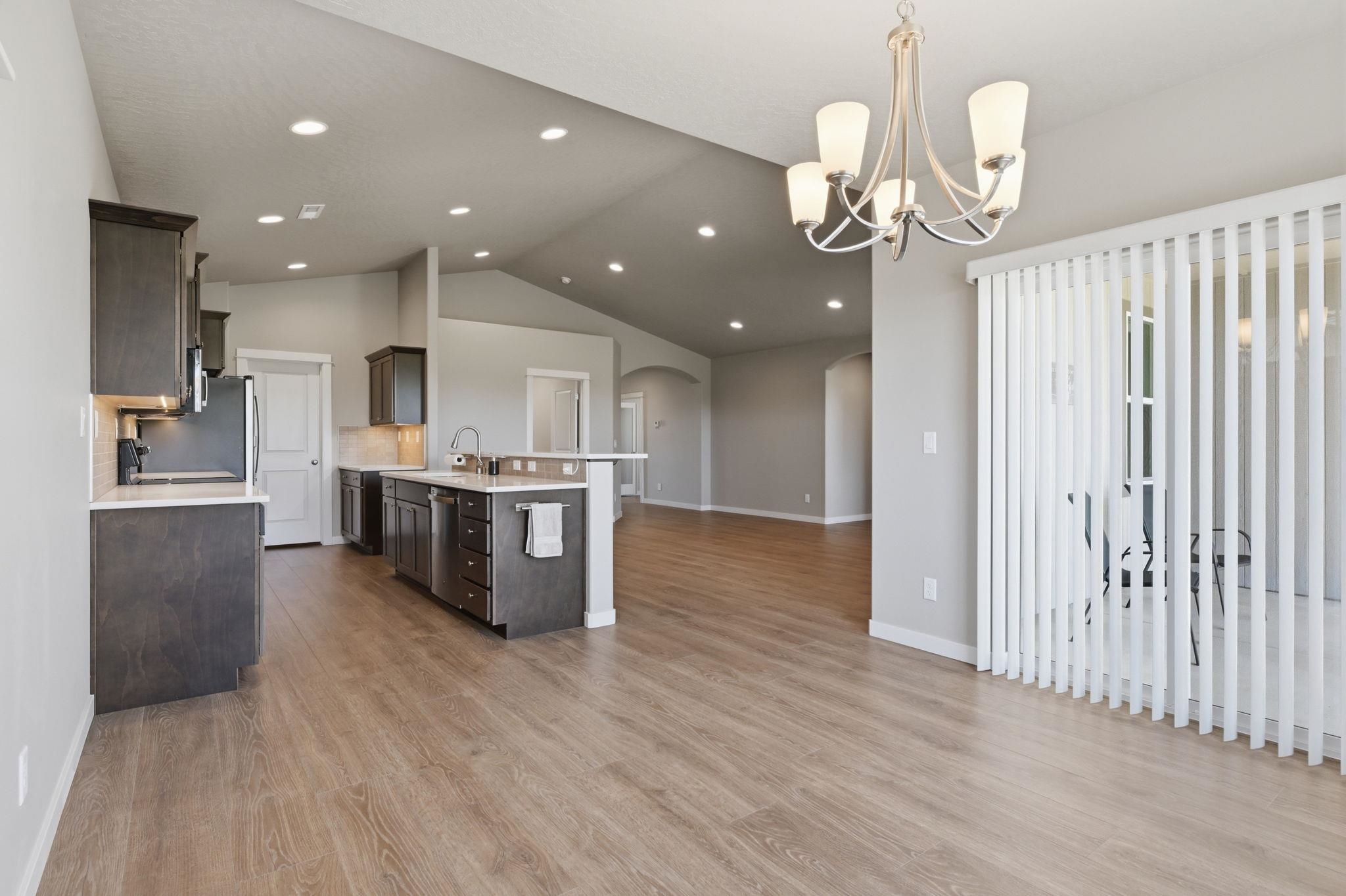 5509 South Zabo Road Spokane, WA 99224 - Photo 8 of 36