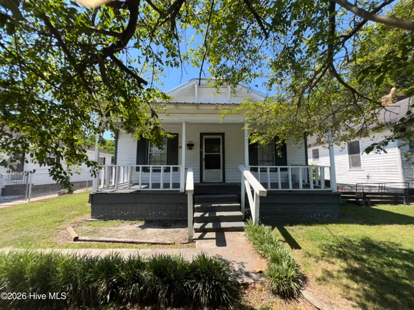 $139,900 | 702 West Walnut Street, Goldsboro, NC 27530