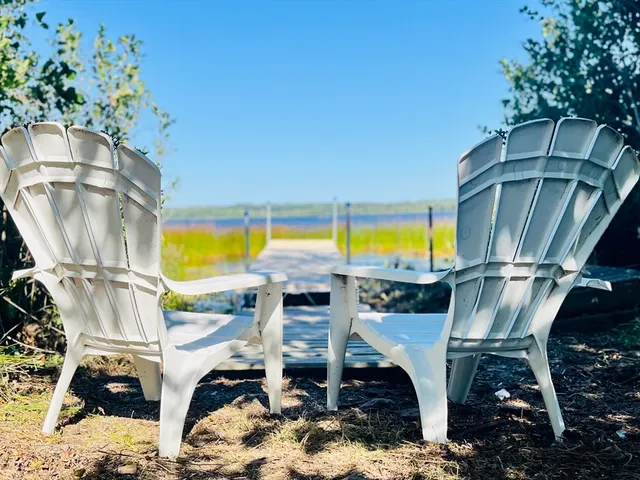 $1,525,000 | 1-3 Doctor Hickey Lane, Rochester, MA 02770