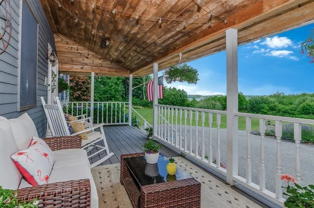 $1,525,000 | 1-3 Doctor Hickey Lane, Rochester, MA 02770