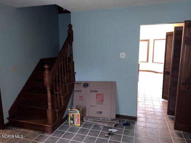 22899 West Hellwig Road Genoa, OH 43430 - Photo 13 of 53 14-Entry