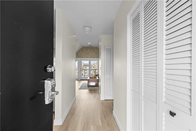 $2,600 | 580 Thames Street, Unit B2, Newport, RI 02840