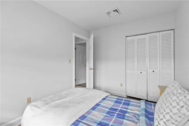 $2,600 | 580 Thames Street, Unit B2, Newport, RI 02840