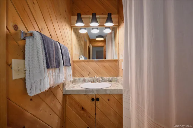 $624,900 | 90 Cedar Avenue, Poughkeepsie, NY 12603