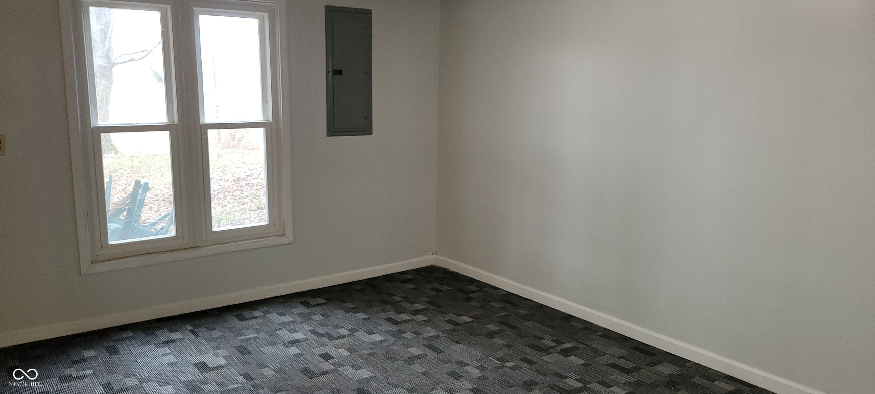 4940 Regency Drive Columbus, IN 47203 - Photo 37 of 45