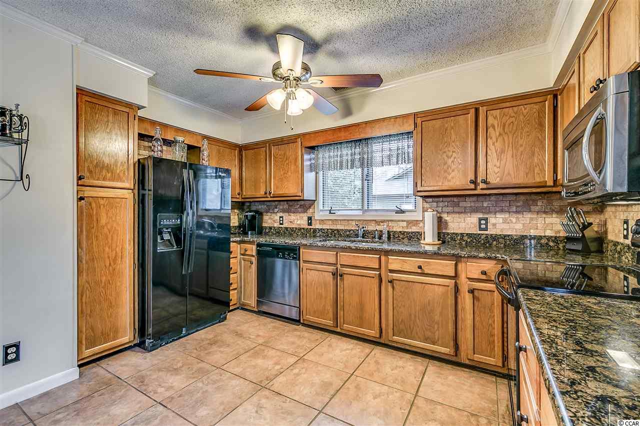 910 Prince William Court Murrells Inlet, SC 29576 - Photo 15 of 23 Gallery Image 15