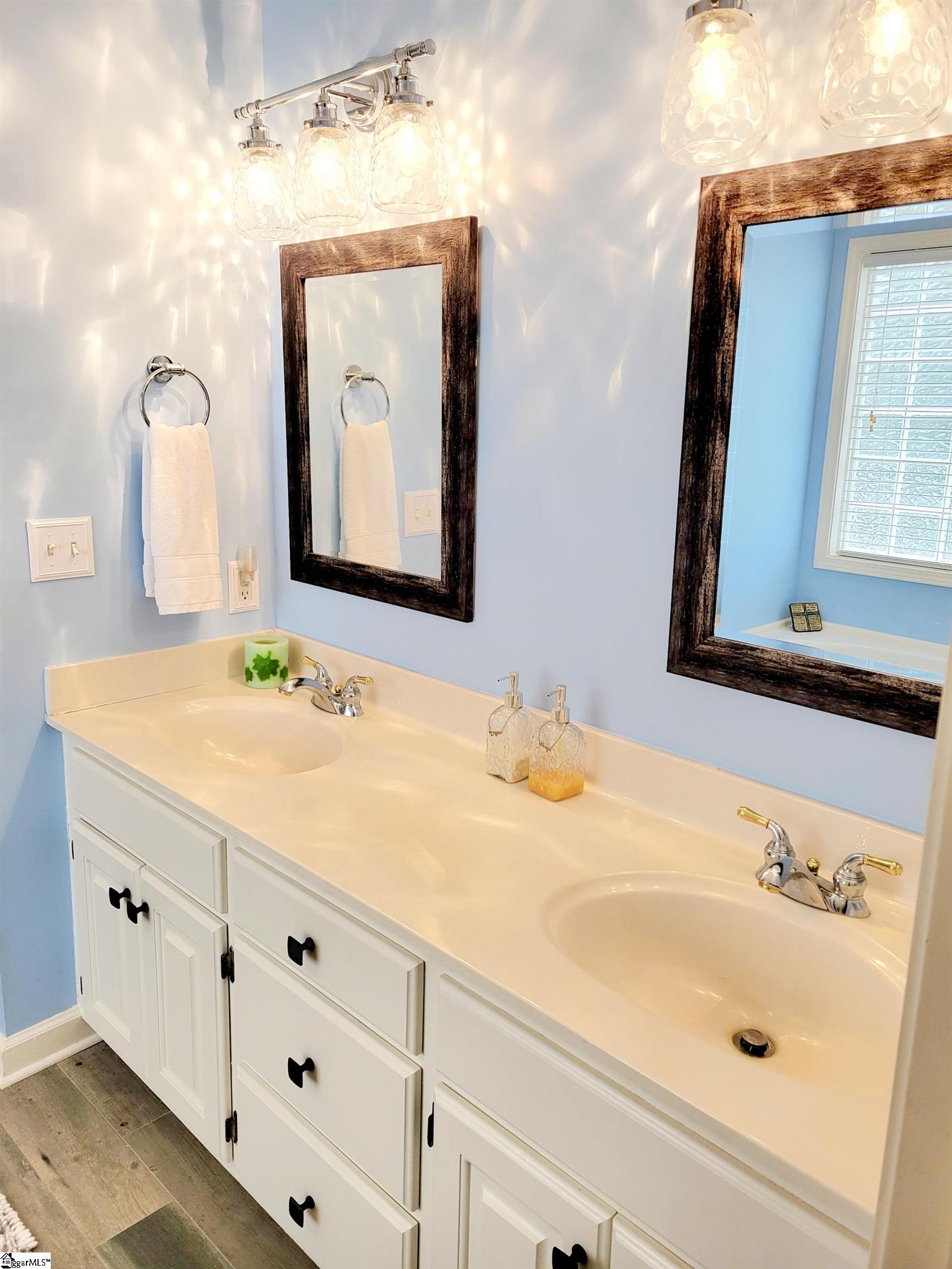 305 Camperdown Court Easley, SC 29642 - Photo 18 of 28