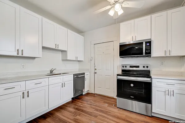 $850 | 3314 Perez Street, Unit 102, San Antonio, TX 78207