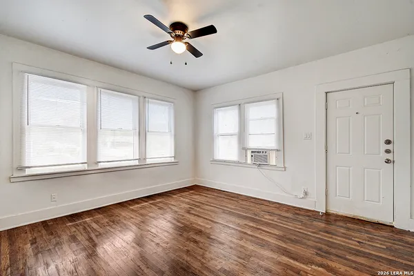 $850 | 3314 Perez Street, Unit 102, San Antonio, TX 78207