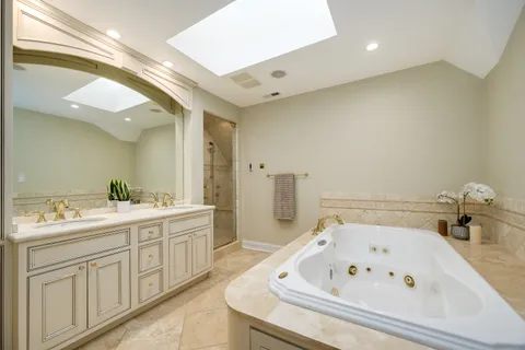 $1,745,000 | 1217 Elm Street, Glenview, IL 60025