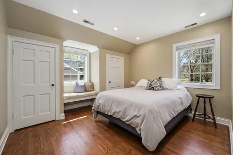 $1,745,000 | 1217 Elm Street, Glenview, IL 60025