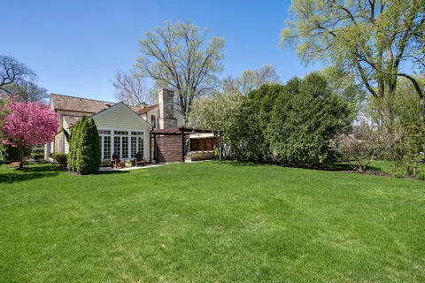 $1,745,000 | 1217 Elm Street, Glenview, IL 60025