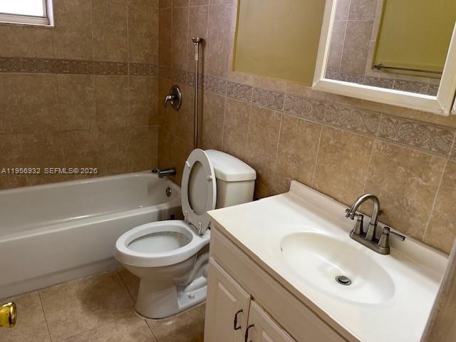 4250 West 11th Lane, Unit 43 Hialeah, FL 33012 - Photo 26 of 31 a bathroom with a sink and a toilet