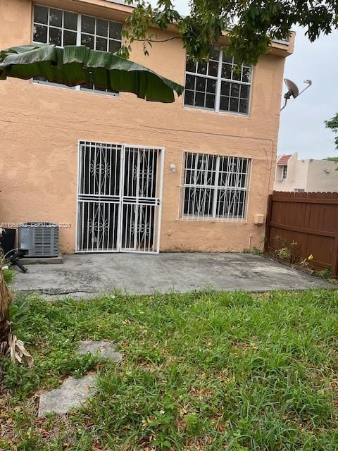 4250 West 11th Lane, Unit 43 Hialeah, FL 33012 - Photo 30 of 31 a house view with a garden space