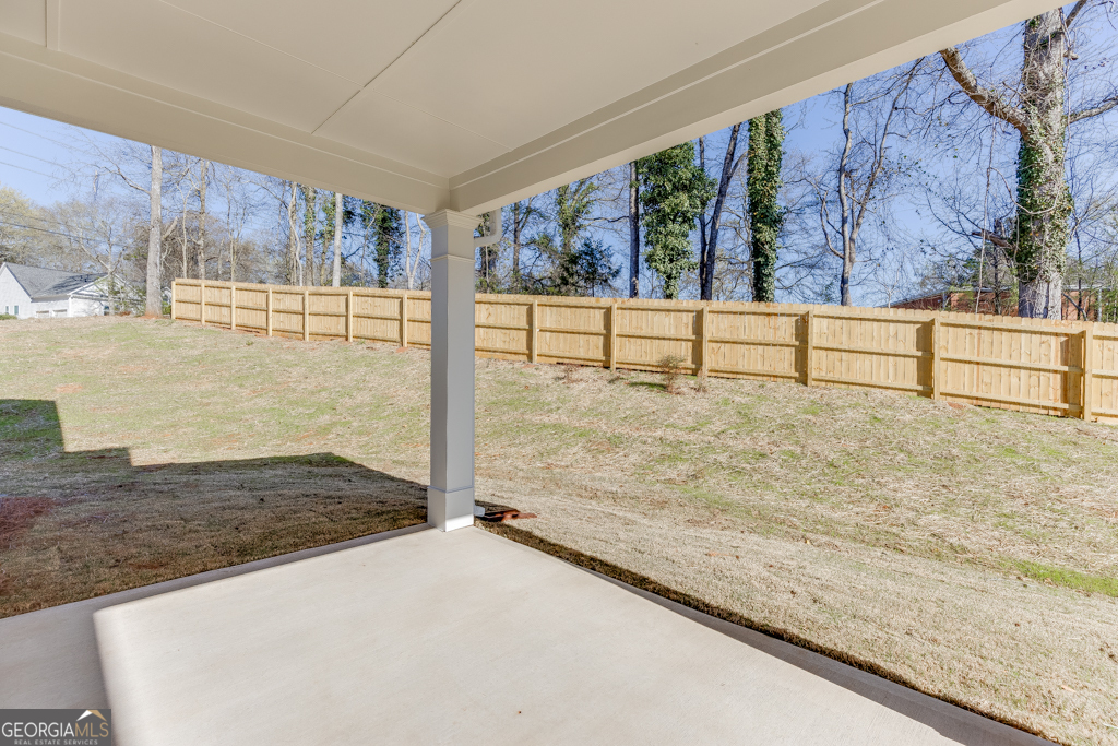 929 Lakeview Drive Commerce, GA 30529 - Photo 38 of 44 a view of a backyard