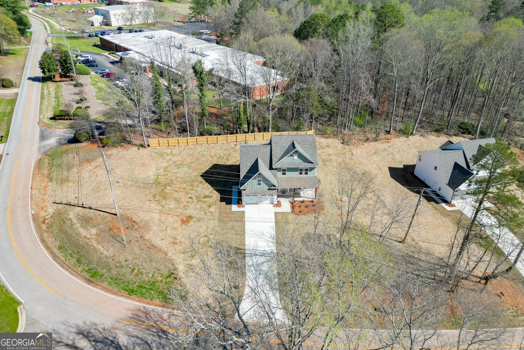 929 Lakeview Drive Commerce, GA 30529 - Photo 44 of 44 a view of outdoor space and yard