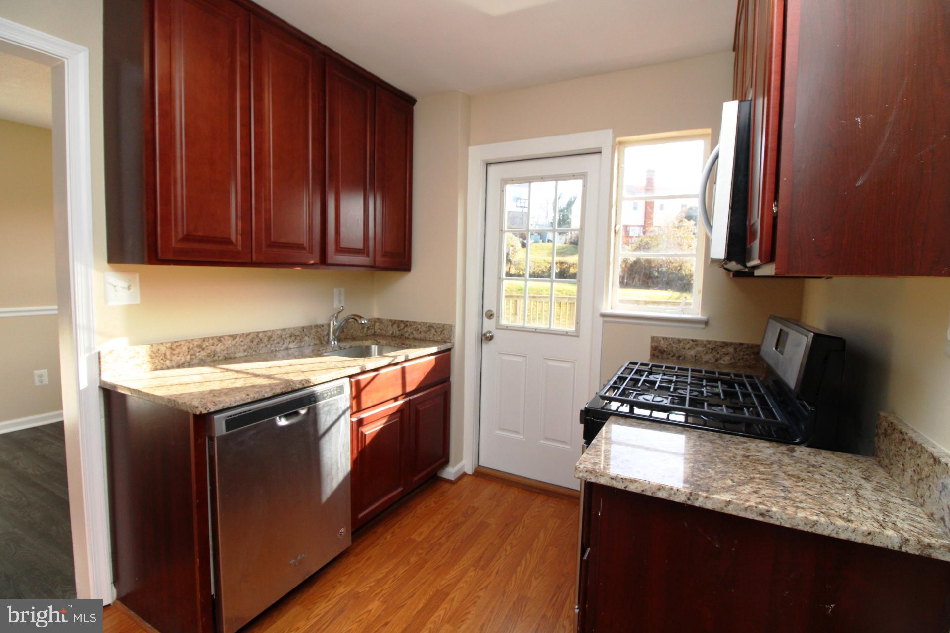 3216 Medway Street Silver Spring, MD 20902 - Photo 10 of 23 Kitchen