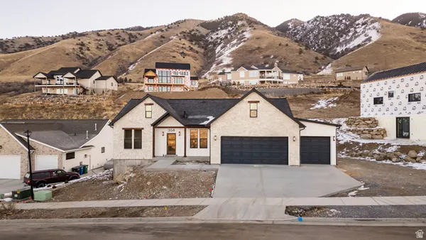 $599,900 | 304 North Sherwood Drive, Providence, UT 84332