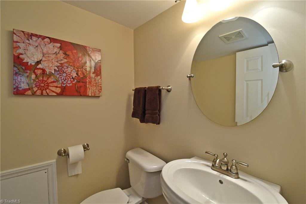 4470 Clarksburg Road Clemmons, NC 27012 - Photo 19 of 27 Gallery Image 19