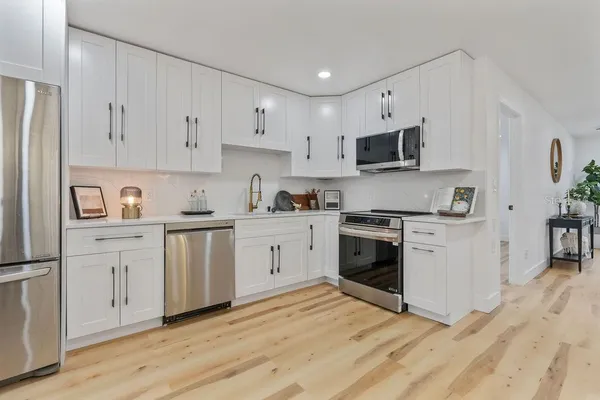 $465,000 | 3731 Northwest 17th Lane, Gainesville, FL 32605