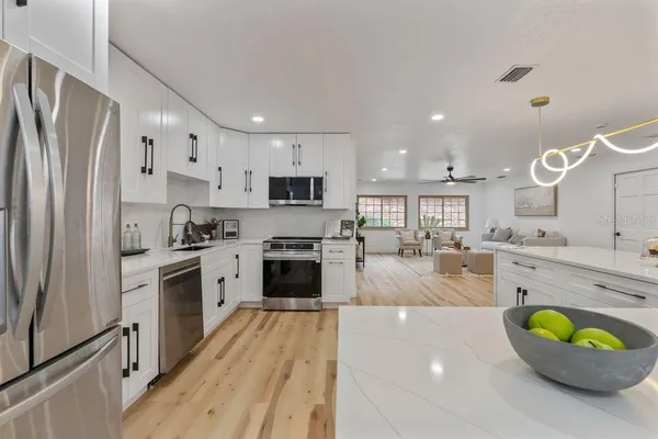 $465,000 | 3731 Northwest 17th Lane, Gainesville, FL 32605