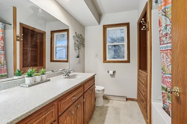 $750,000 | 721 South Cth J, Reedsville, WI 54230