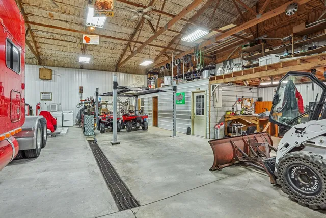 $750,000 | 721 South Cth J, Reedsville, WI 54230