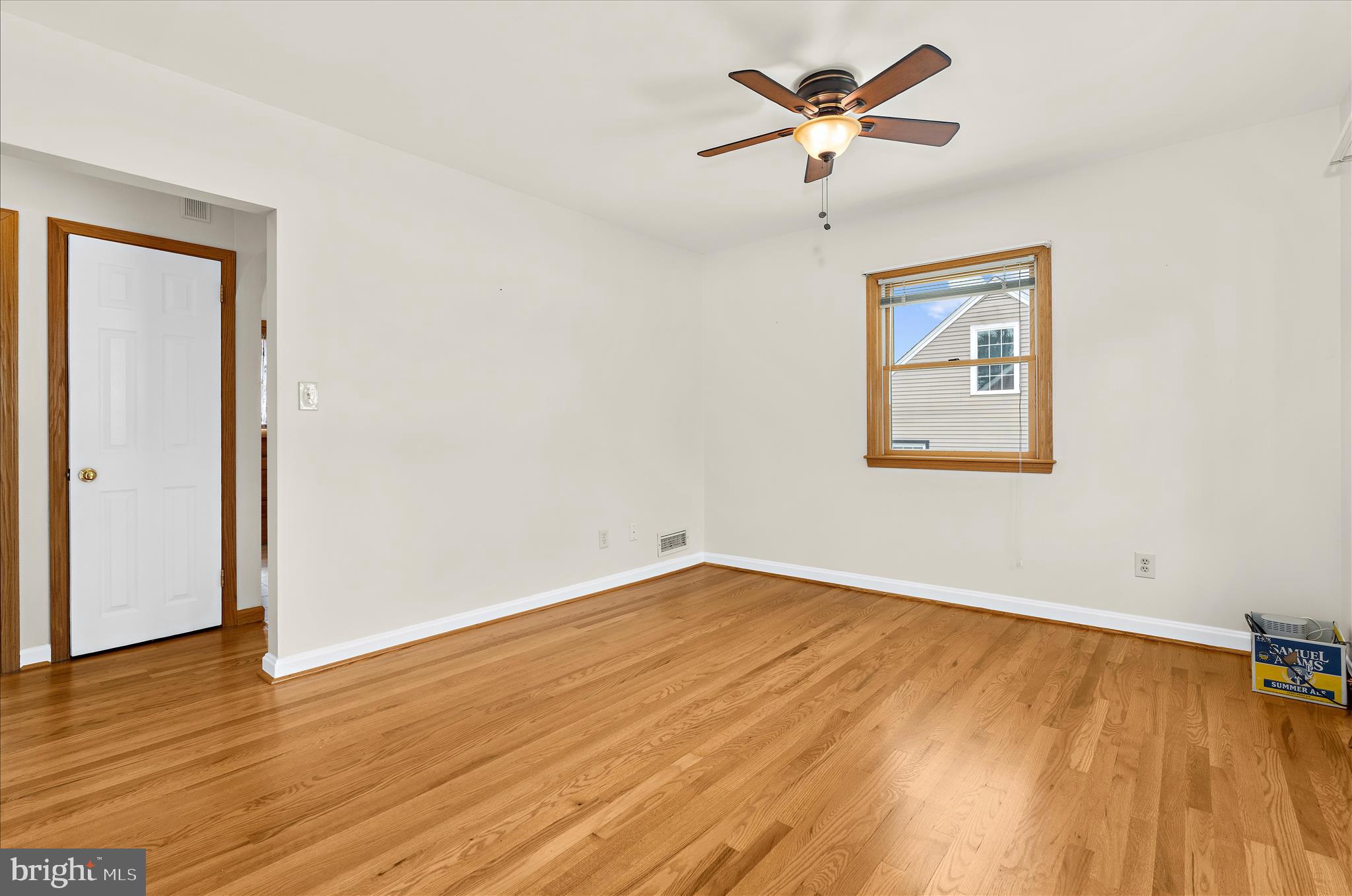 5801 Redmond Street Baltimore, MD 21225 - Photo 10 of 43